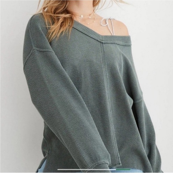 aerie Sweaters - Aerie Wonder Texture V-Neck sweater